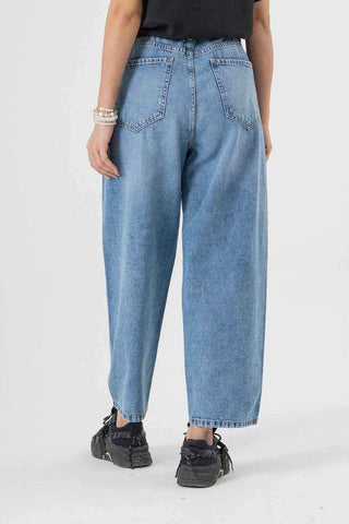Relaxed Wide Leg Jeans in Light Blue - Effortless Comfort and Style - Ecowears.pk